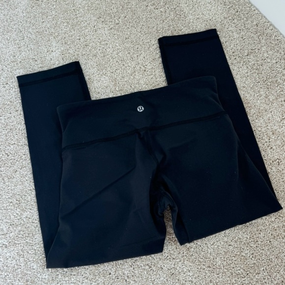 Lululemon Bundle Legging Tanks and Define Jacket - Picture 6 of 12